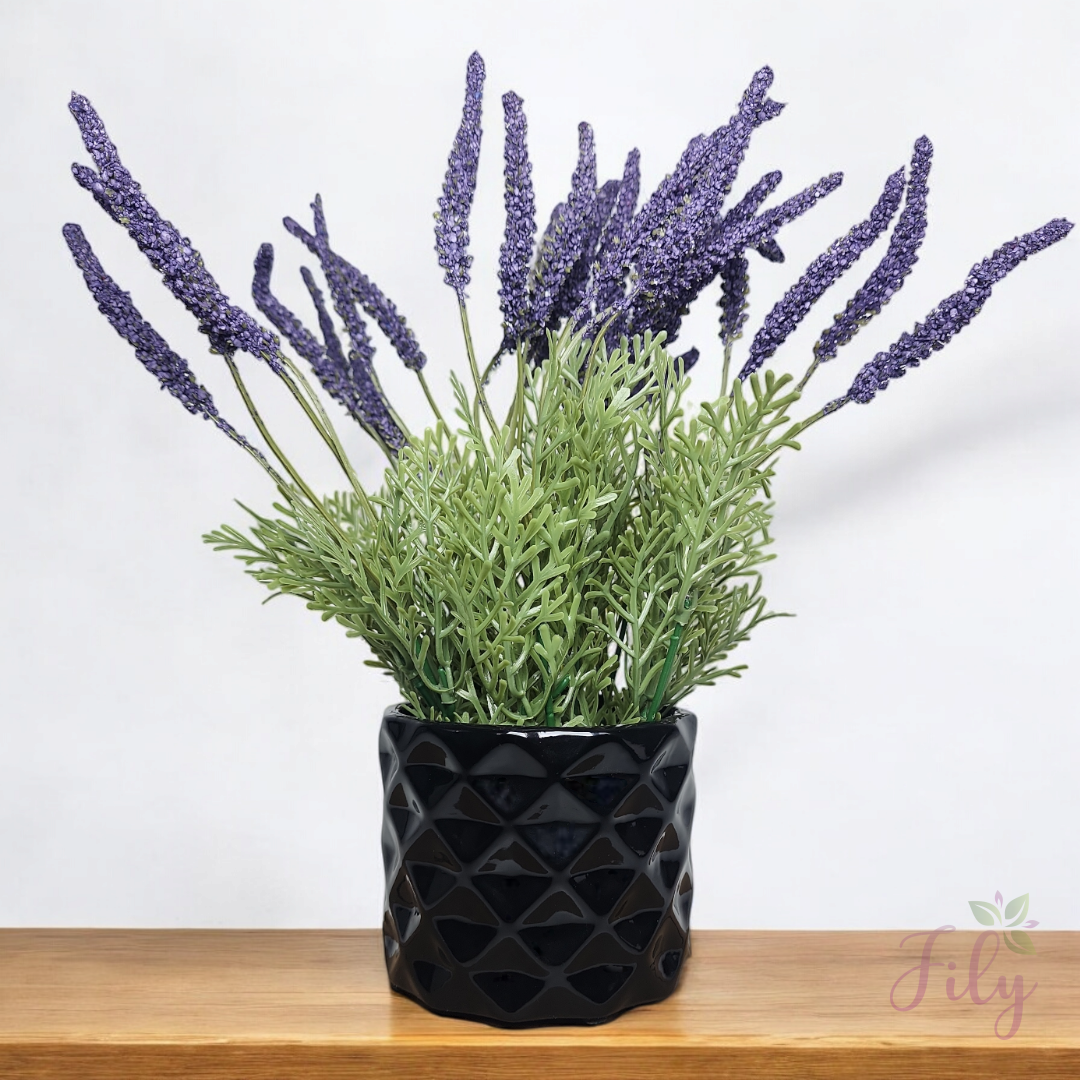 Arranjo de folhagem roxo vaso cerâmica diamante preto