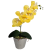 Arranjo com orquídea amarela vaso cerâmica escamado florarte prata